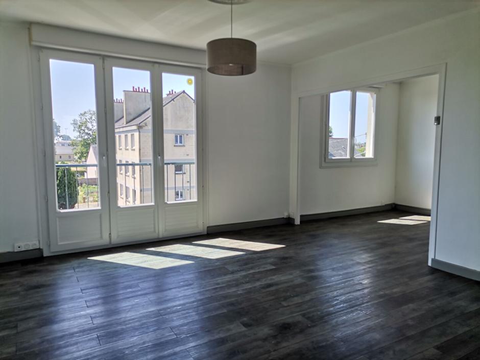 Ac3- vente appartement 
saint meen le grand
 1725666586