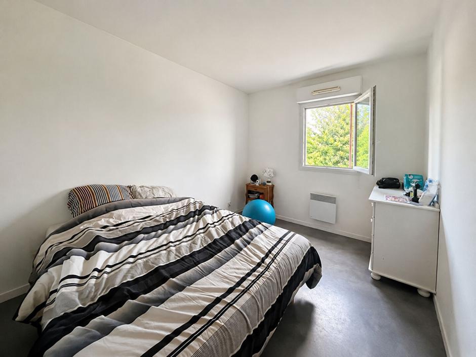 Ac3- location appartement 
bedee
 1786868925