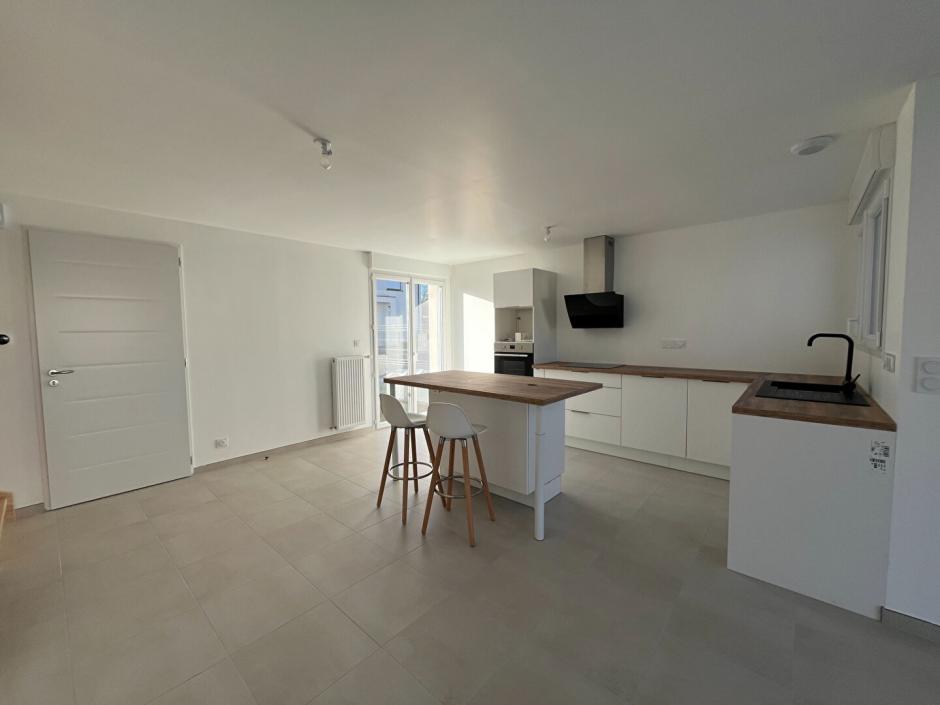 Ac3- location maison 
iffendic
 1787095925