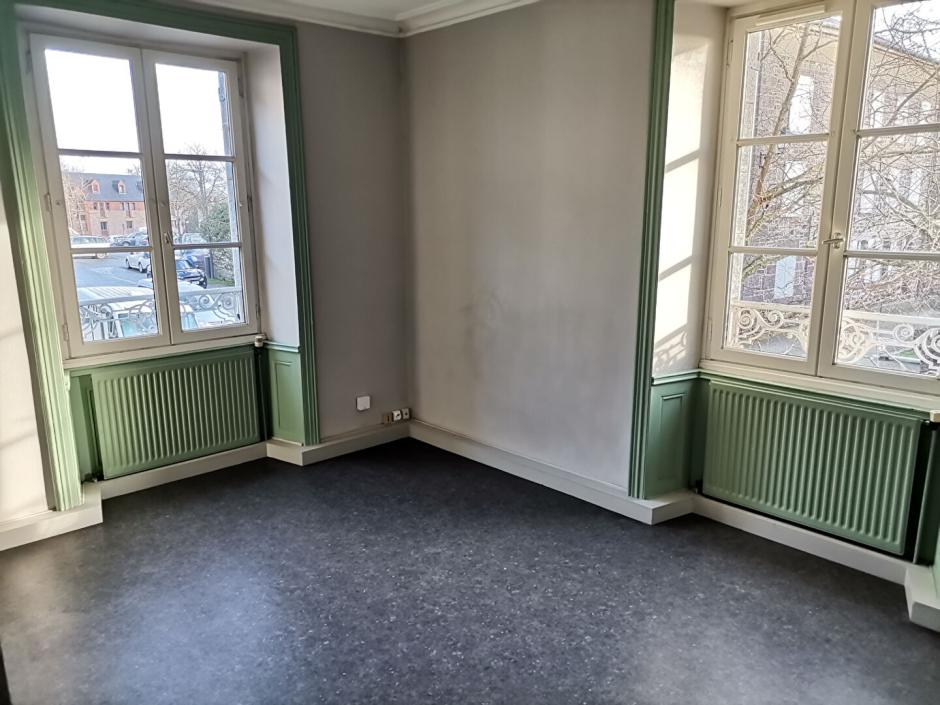 Ac3- vente appartement 
montfort sur meu
 1738717667