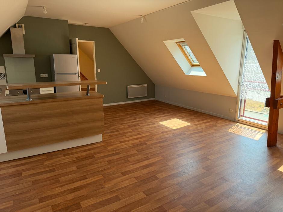 Ac3- vente appartement 
montfort sur meu
 1786868901