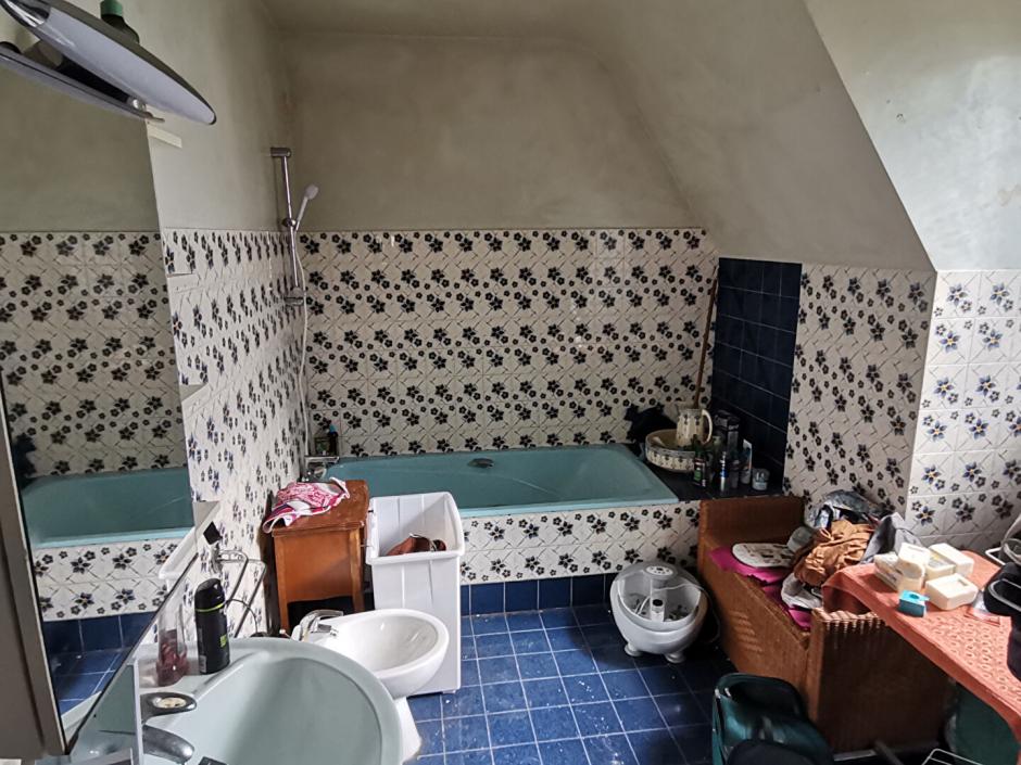 Ac3- vente maison 
epiniac
 1786868913