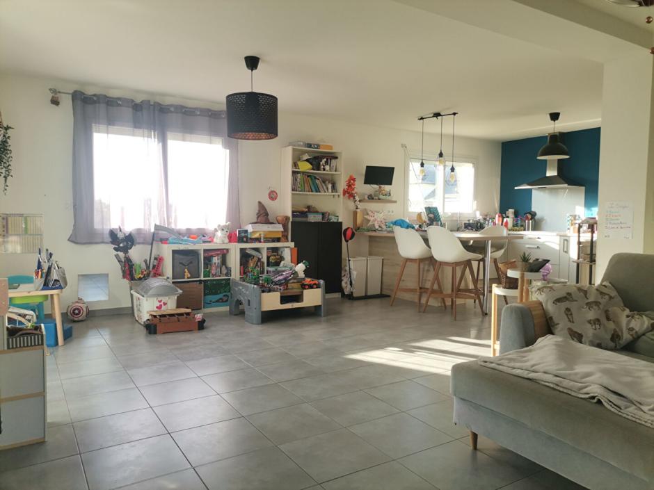 Ac3- vente maison 
janze
 1786868908