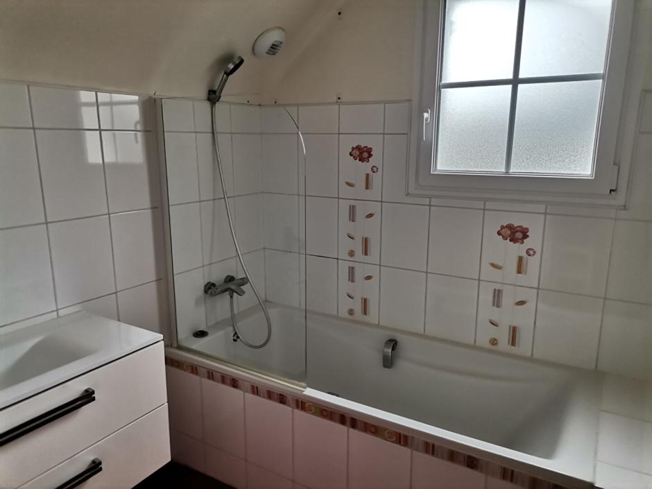 Ac3- vente maison 
janze
 1786868918