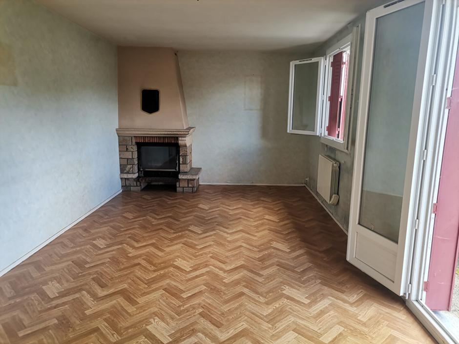 Ac3- vente maison 
le verger
 1786868922