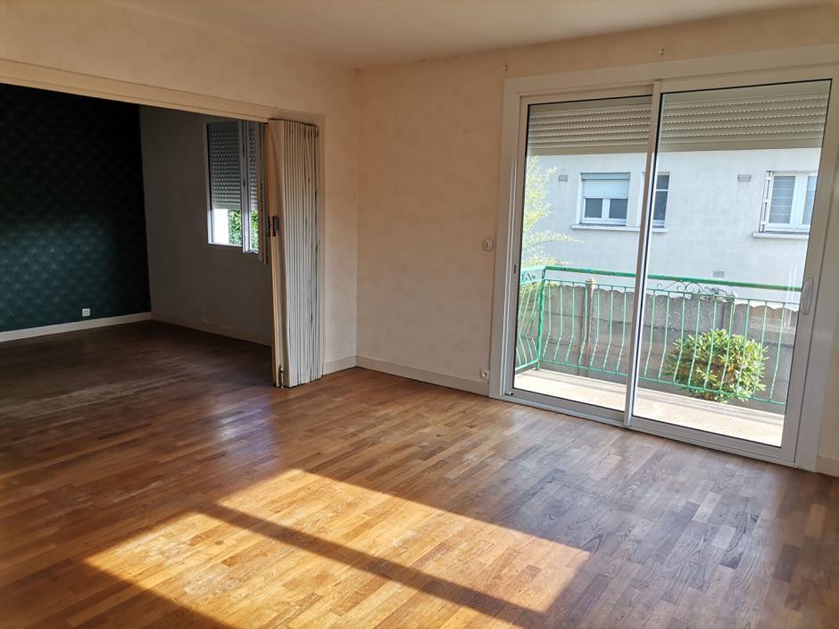 Ac3- vente maison 
montfort sur meu
 1725666569