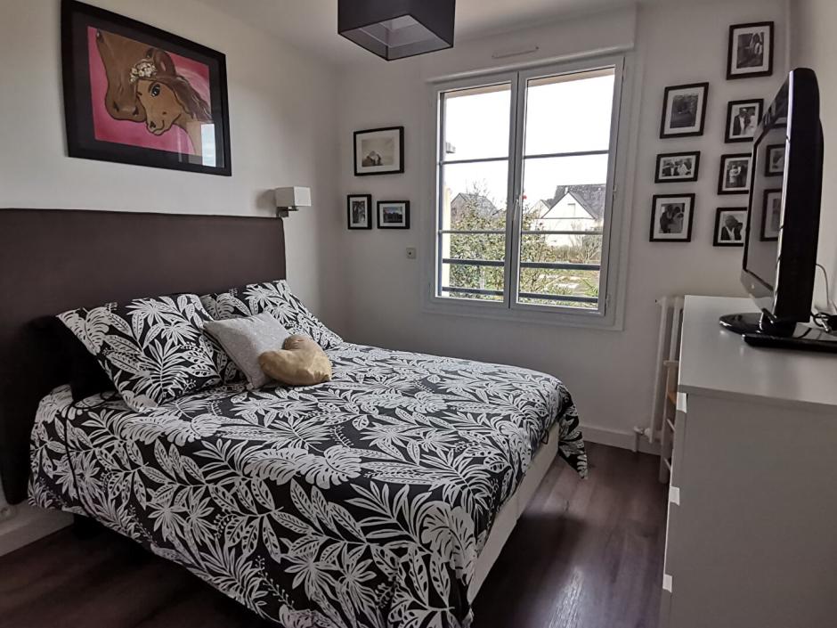 Ac3- vente maison 
montfort sur meu
 1786868920