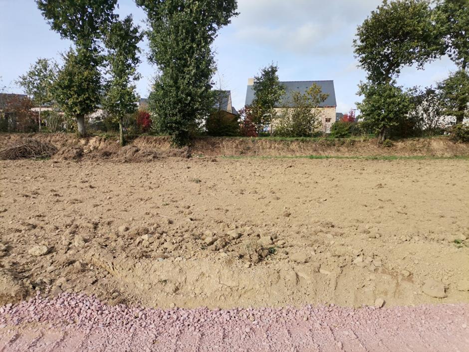 Ac3- vente terrain 
iffendic
 1786868925