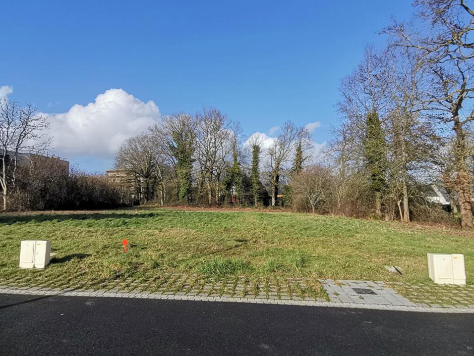 Ac3- vente terrain 
la chapelle thouarault
 1786868923